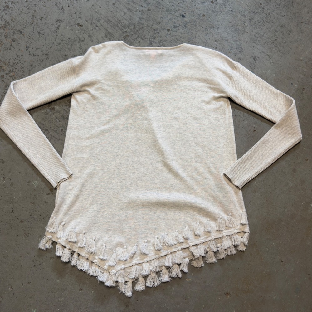 Lilly Pulitzer Ferrera Tassel Gray Cowl Neck Asymmetrical Hem Knit Top XS - Picture 8 of 8